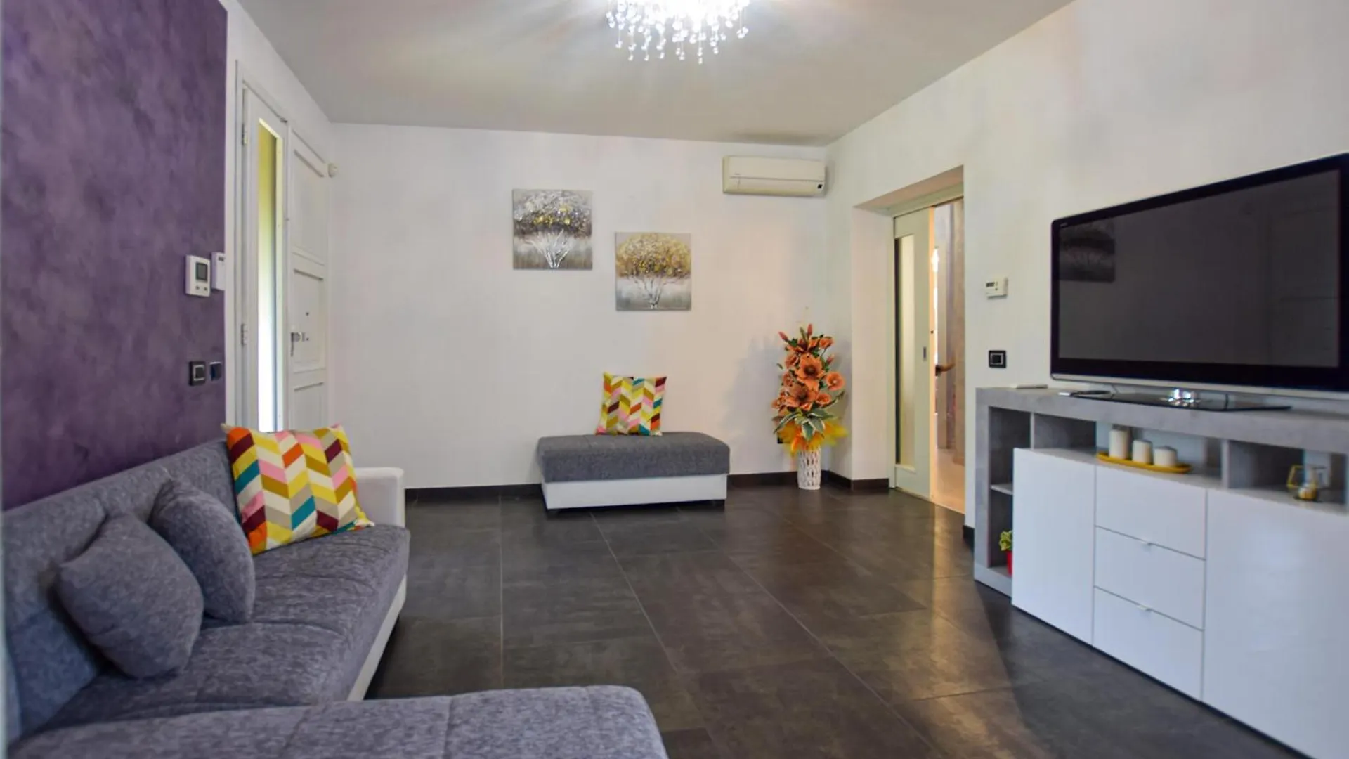 2 Bedroom Nice Apartment In Santa Maria A Monte Italy