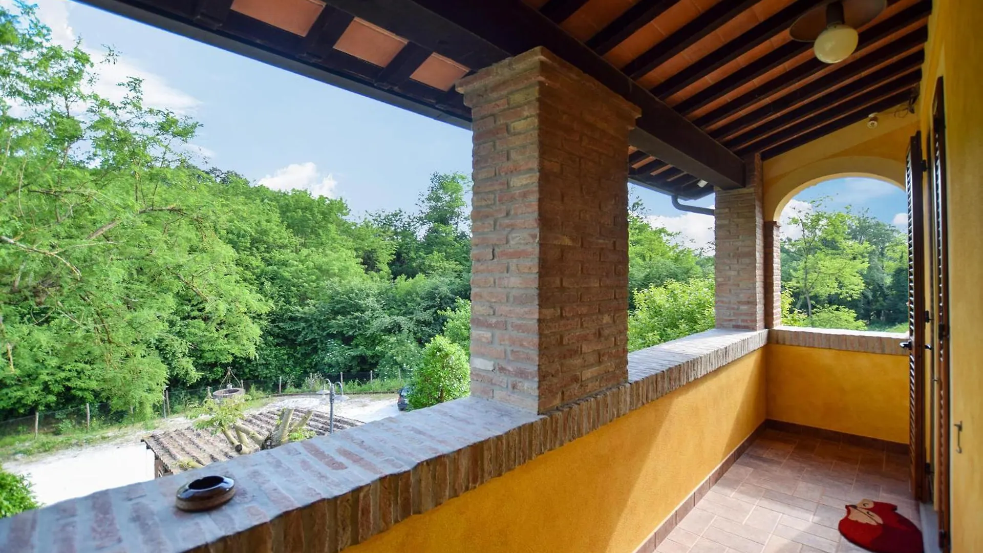 2 Bedroom Nice Apartment In Santa Maria A Monte